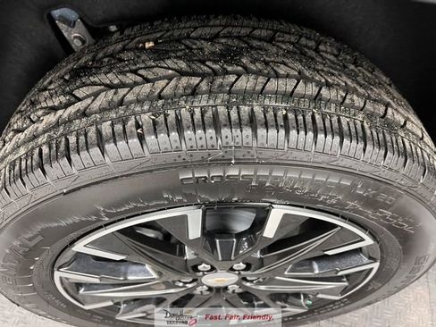New 2026 Chevrolet Traverse LT w/ Sun and Wheel Package FWD image 14