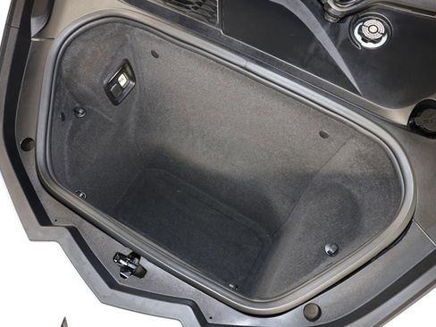 Used 2025 Chevrolet Corvette Z06 w/ Z07 Performance Package image 17