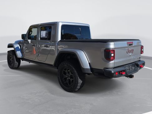 Used 2020 Jeep Gladiator Rubicon image 7