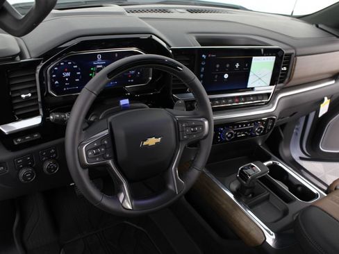 New 2026 Chevrolet Silverado 1500 High Country w/ High Country Premium Package AWD/4WD image 10
