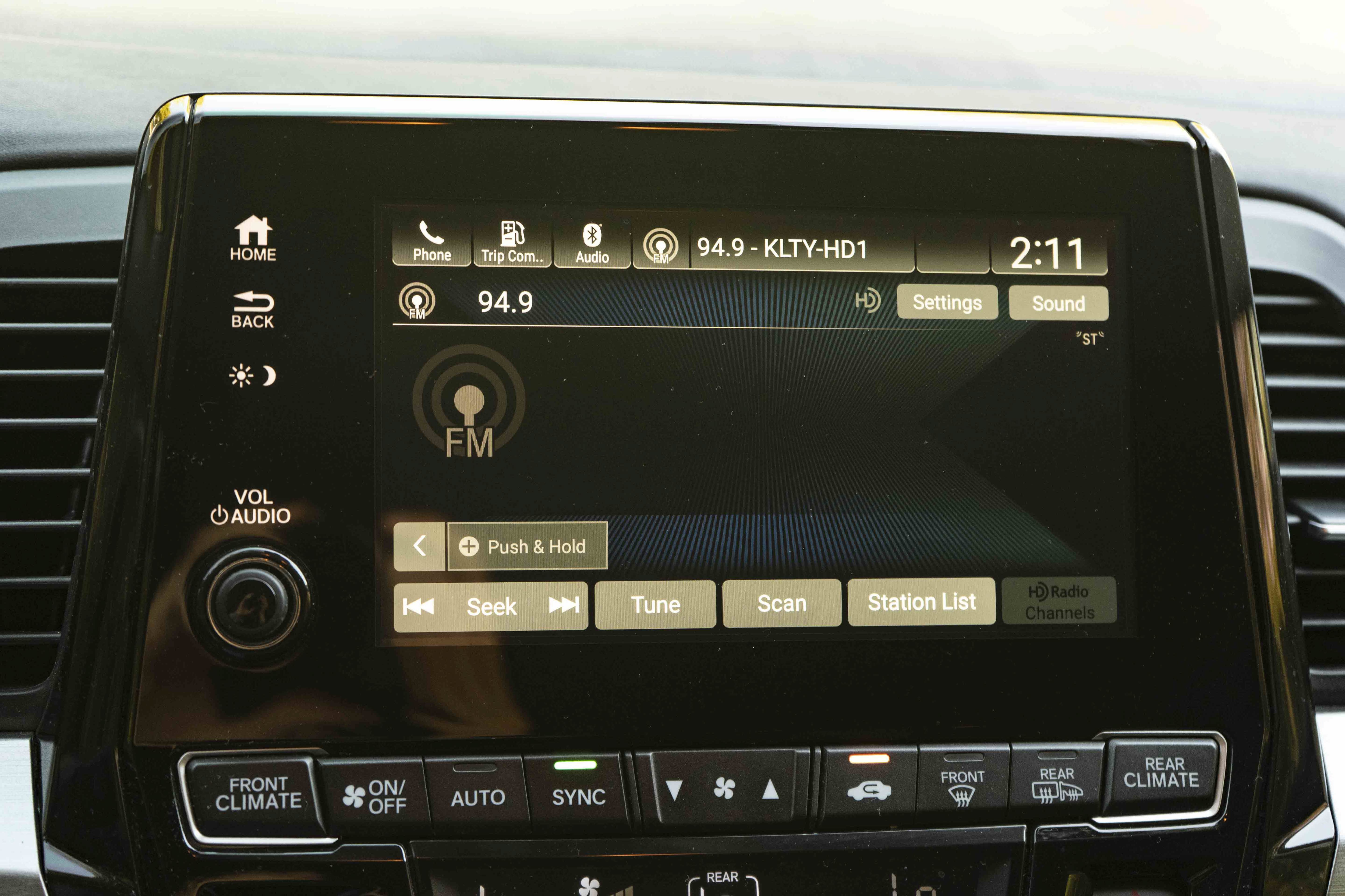 Used 2018 Honda Odyssey EX image 29