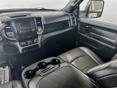 Used 2023 RAM 3500 Tradesman w/ Chrome Appearance Group AWD/4WD image 22
