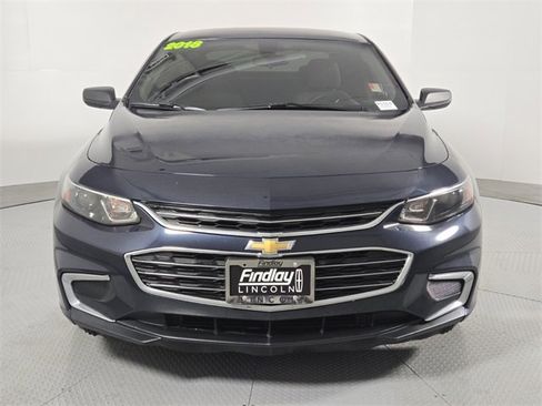 Used 2018 Chevrolet Malibu LS w/ LPO, Convenience Package 2 image 8