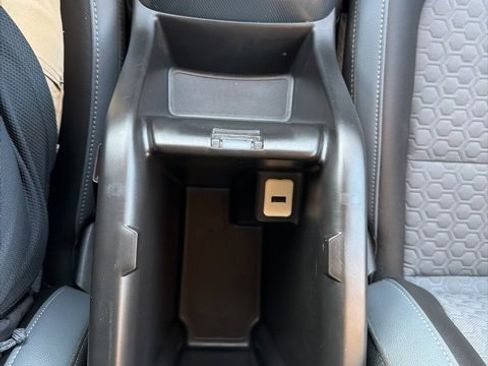 Used 2018 Chevrolet Colorado Z71 image 13