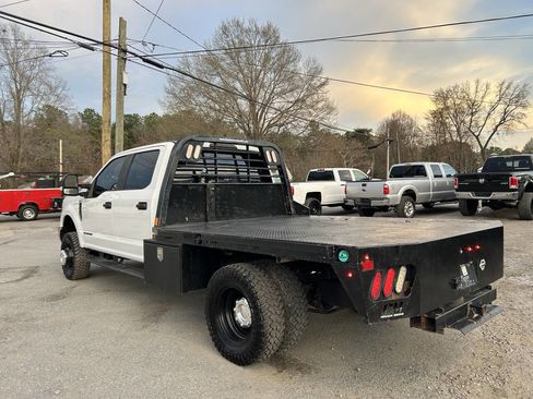 Used 2019 Ford F350 XL w/ Power Equipment Group image 9