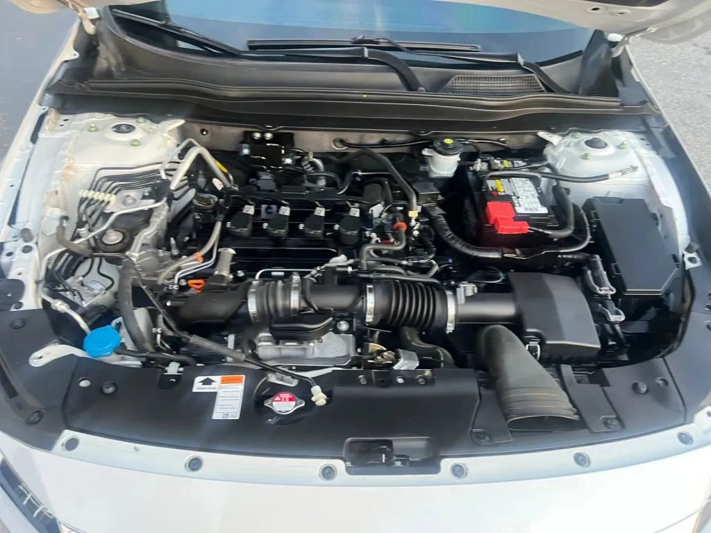 Used 2021 Honda Accord LX image 31