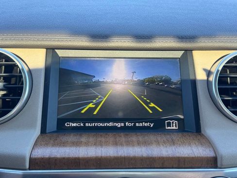 Used 2016 Land Rover LR4 HSE Silver Edition image 13