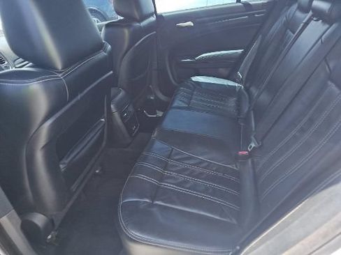 Used 2016 Chrysler 300 S RWD image 9