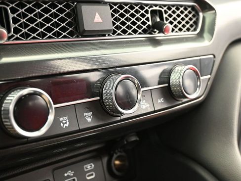 Used 2023 Acura Integra A-Spec image 17