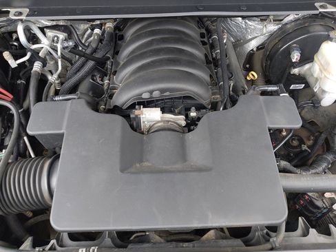 Used 2018 Chevrolet Tahoe LT image 30