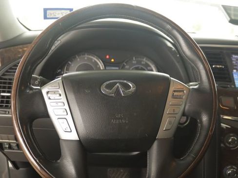 Used 2016 INFINITI QX80 4WD w/ Driver's Assistance Package image 10