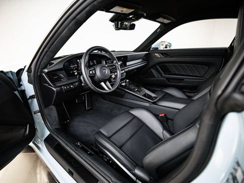 Certified 2026 Porsche 911 Turbo S AWD/4WD image 4
