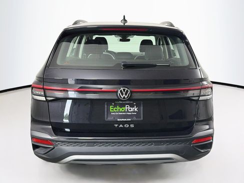 Used 2025 Volkswagen Taos S FWD image 7