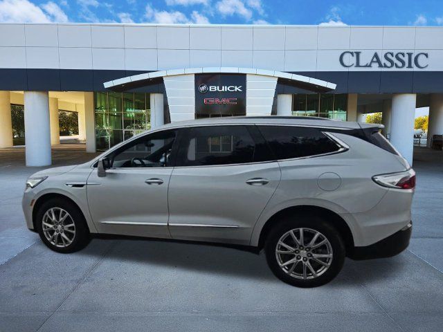 Used 2022 Buick Enclave Premium FWD image 5
