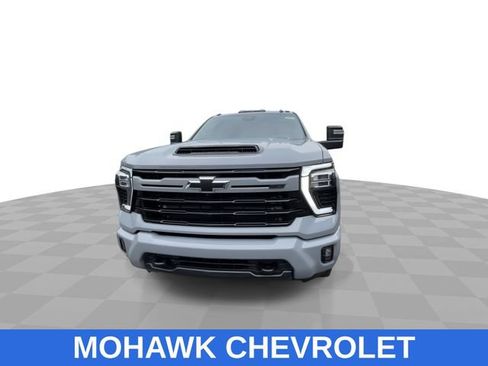 Used 2024 Chevrolet Silverado 2500 LT w/ Z71 Sport Edition AWD/4WD image 3