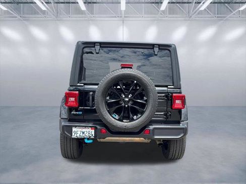 Certified 2023 Jeep Wrangler Unlimited Sahara AWD/4WD image 5
