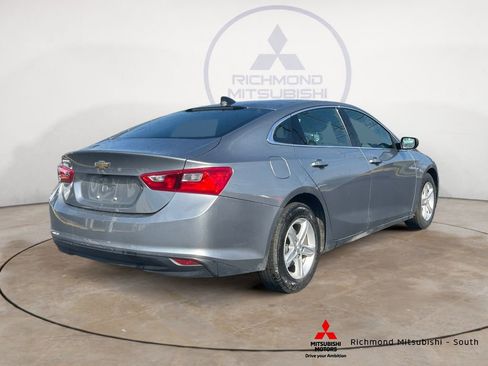 Used 2023 Chevrolet Malibu LS FWD image 3