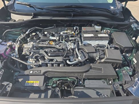 New 2026 Toyota Corolla Cross XLE w/ Convenience Package FWD image 32