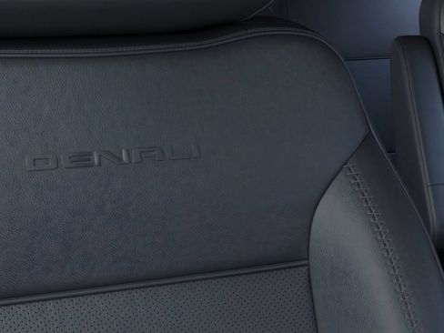 New 2026 GMC Yukon Denali w/ LPO, Floor Liner Package AWD/4WD image 22