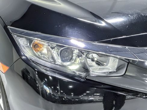 Used 2017 Honda Civic EX image 12