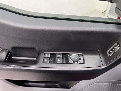 Used 2025 Ford F350 XL w/ XL Chrome Package image 13