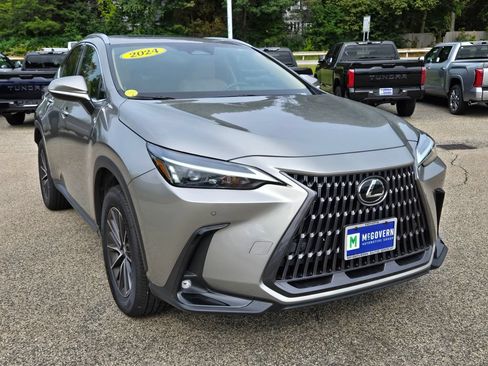 Used 2024 Lexus NX 250 FWD image 8