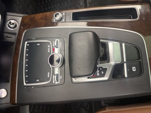Used 2018 Audi Q5 2.0T Premium Plus AWD/4WD image 27
