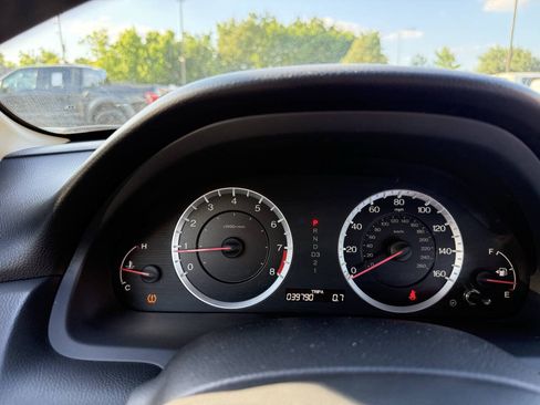 Used 2011 Honda Accord EX-L image 28