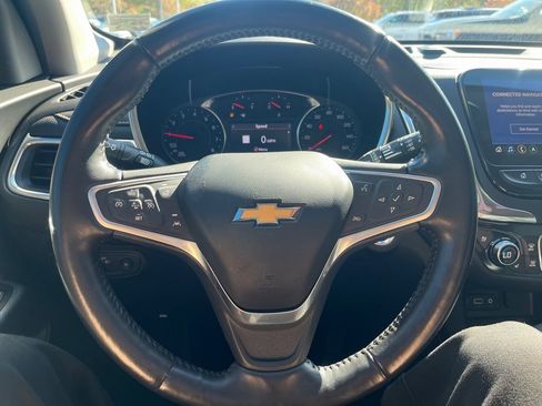 Used 2022 Chevrolet Equinox Premier image 8