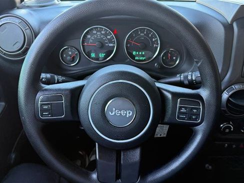 Used 2016 Jeep Wrangler Unlimited Sport AWD/4WD image 33