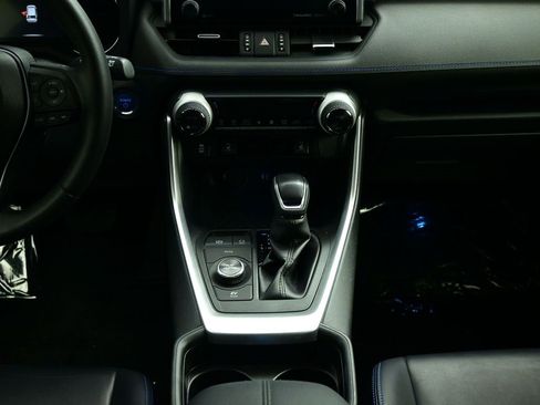 Used 2019 Toyota RAV4 XSE image 5