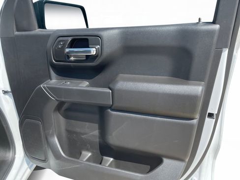 New 2026 Chevrolet Silverado 1500 Custom w/ Turbomax Blackout Package image 17