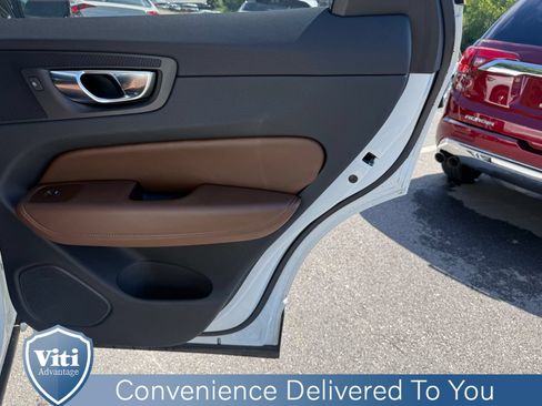 Used 2025 Volvo XC60 T8 Plus w/ Climate Package AWD/4WD image 23