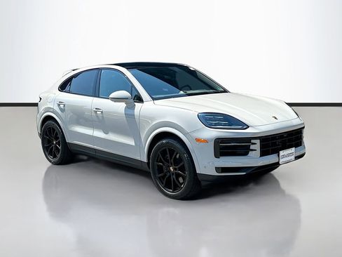 Certified 2026 Porsche Cayenne Coupe AWD/4WD image 7