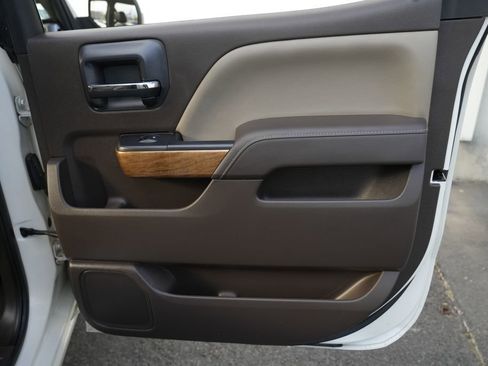 Used 2014 Chevrolet Silverado 1500 LTZ w/ LTZ Plus Package AWD/4WD image 31