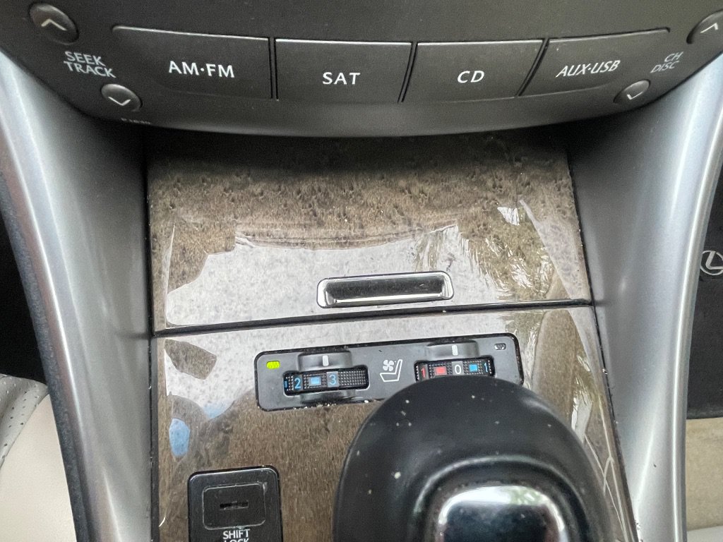 Used 2010 Lexus IS 350C RWD image 19