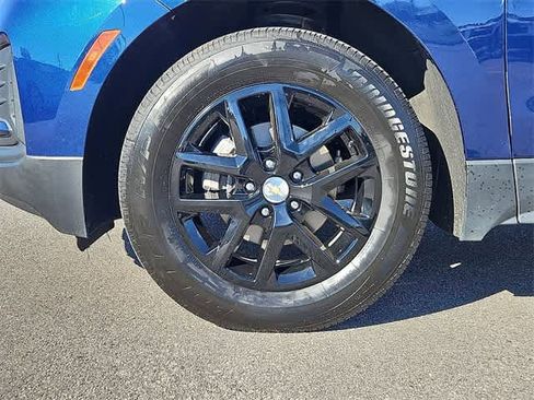 Certified 2023 Chevrolet Equinox LS image 32