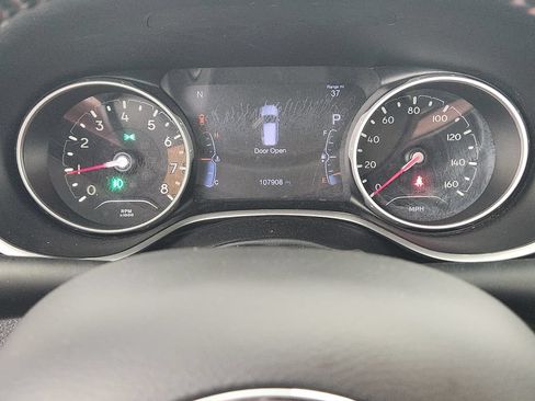 Used 2020 Jeep Compass Limited FWD image 14
