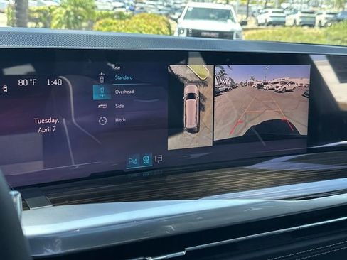 New 2026 Cadillac Escalade ESV Luxury image 15