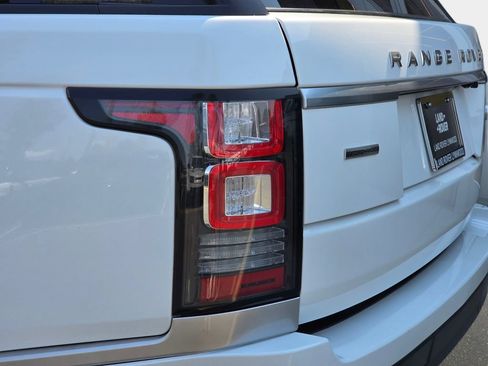 Used 2016 Land Rover Range Rover Supercharged AWD/4WD image 38