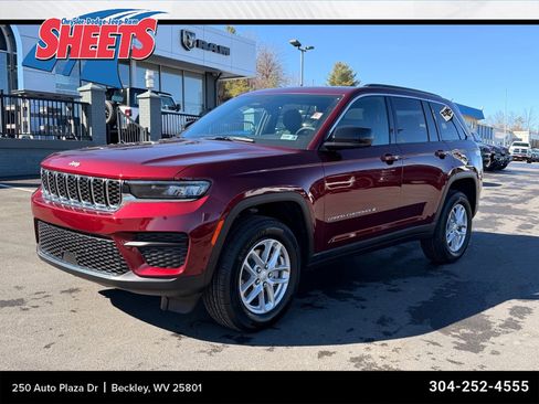 New 2026 Jeep Grand Cherokee Laredo X AWD/4WD image 1