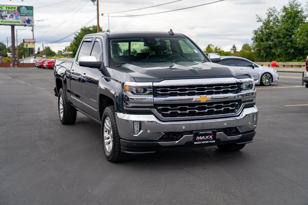 Used 2018 Chevrolet Silverado 1500 LTZ w/ LTZ Plus Package AWD/4WD image 2