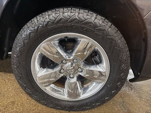 Used 2019 RAM 1500 Express w/ Express Value Package image 9