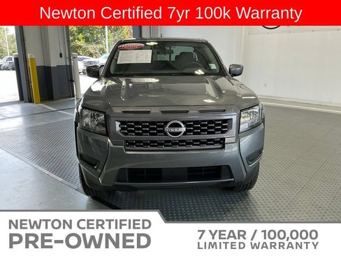 Used 2025 Nissan Frontier SV RWD image 21