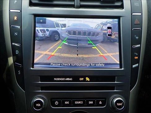 Used 2020 Lincoln MKZ Reserve w/ Elements Package image 17