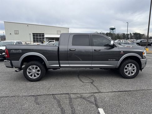 Used 2019 RAM 2500 Laramie image 8