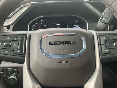 New 2026 GMC Sierra 3500 Denali w/ Technology Package image 18