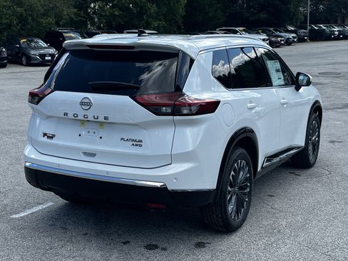 New 2026 Nissan Rogue Platinum w/ Platinum Premium Package AWD/4WD image 9