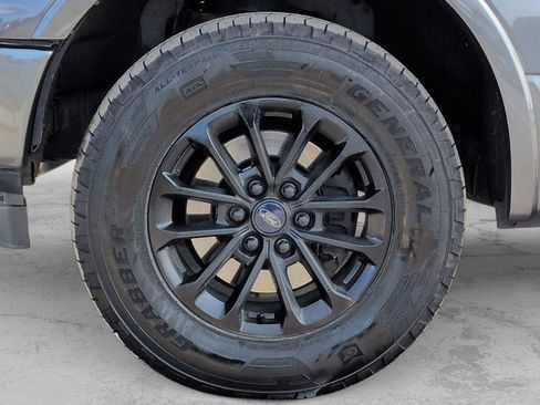 Used 2018 Ford F150 XLT w/ Equipment Group 302A Luxury image 17