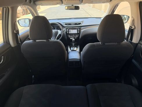 Used 2016 Nissan Rogue SV w/ SV Premium Package AWD/4WD image 21